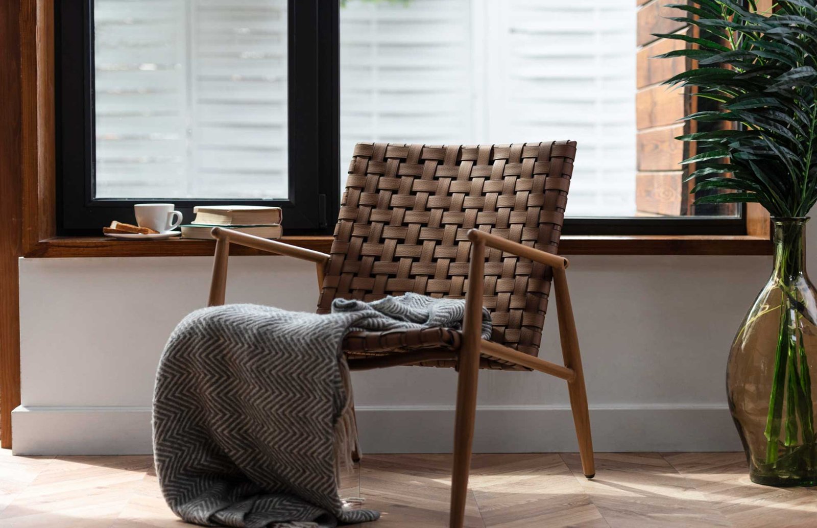 The Art of Living: Interior Design Mastery - Microcement and Resin Flooring